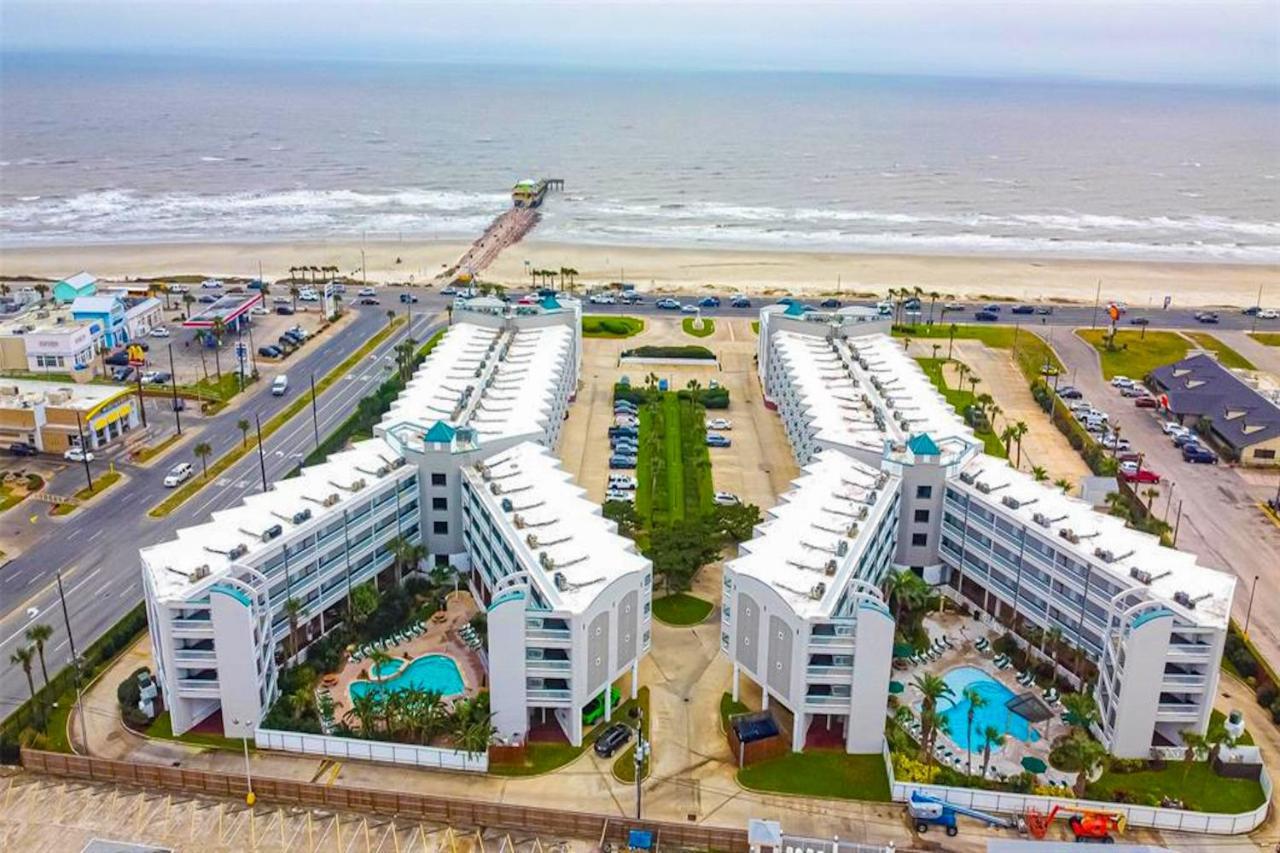 Seabatical Villa Galveston Exterior photo
